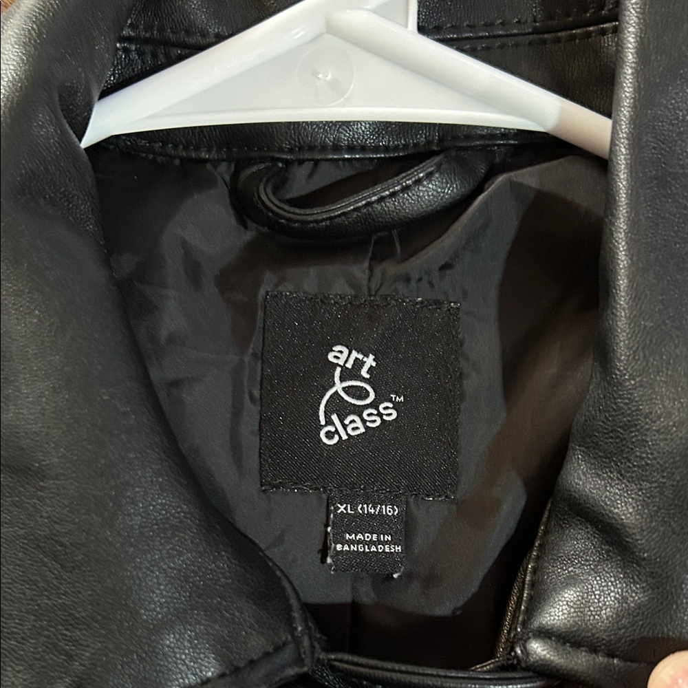 Art Class Sleek Black Faux Leather Jacket - Picture 3 of 5
